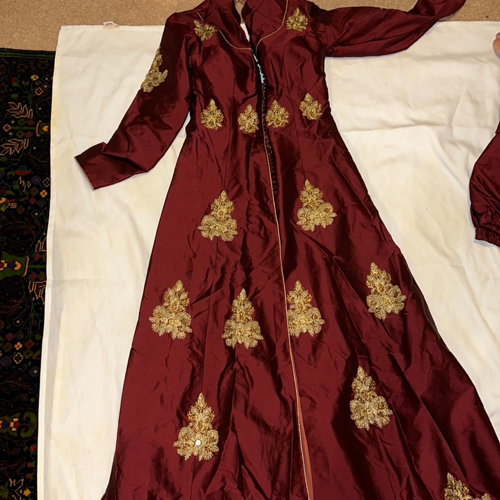 Maroon indian gown with pants
